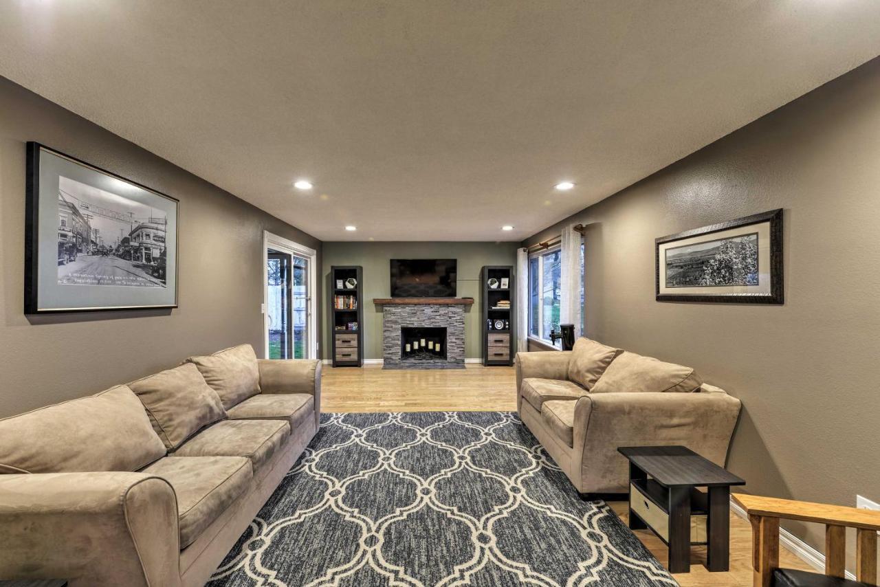 Central Medford Family Retreat With Large Yard! Dış mekan fotoğraf